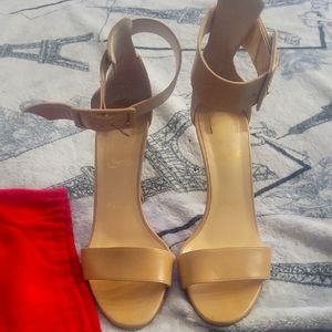 Pre Loved  Christian Louboutin Women's Sandals